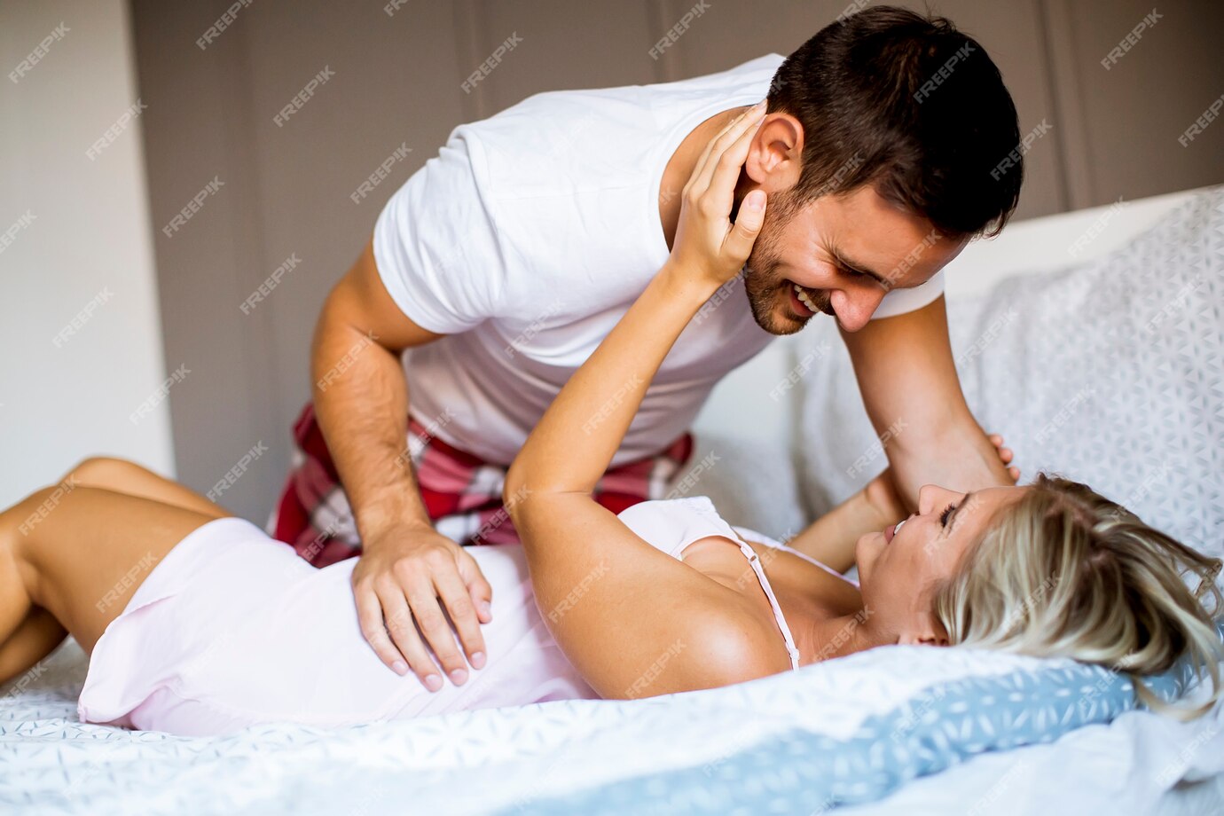 Žena a muž 